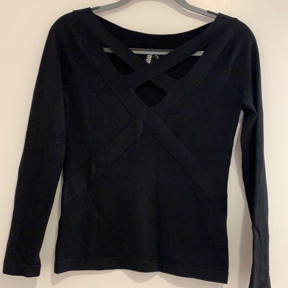 Ladies sweater